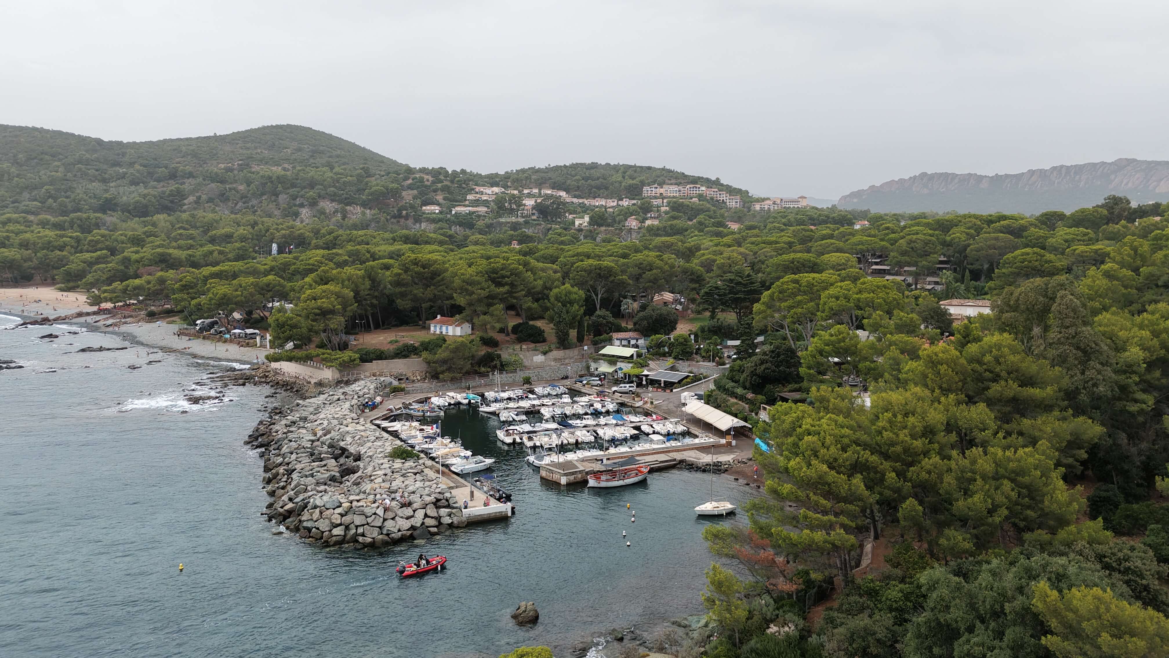 Vue aérienne de Port Poussaï